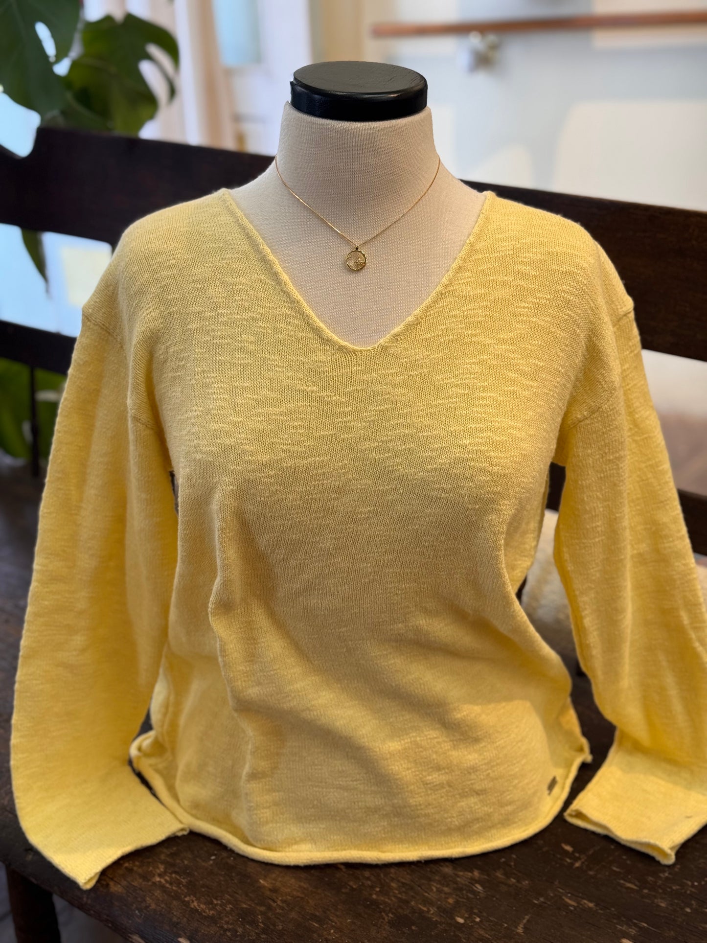 Coco Y Club | Long Sleeve V-neck