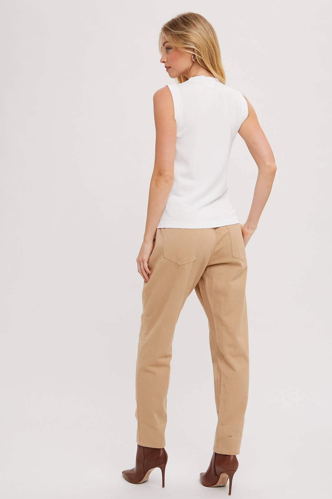 Bluivy | High Neck Knit Top