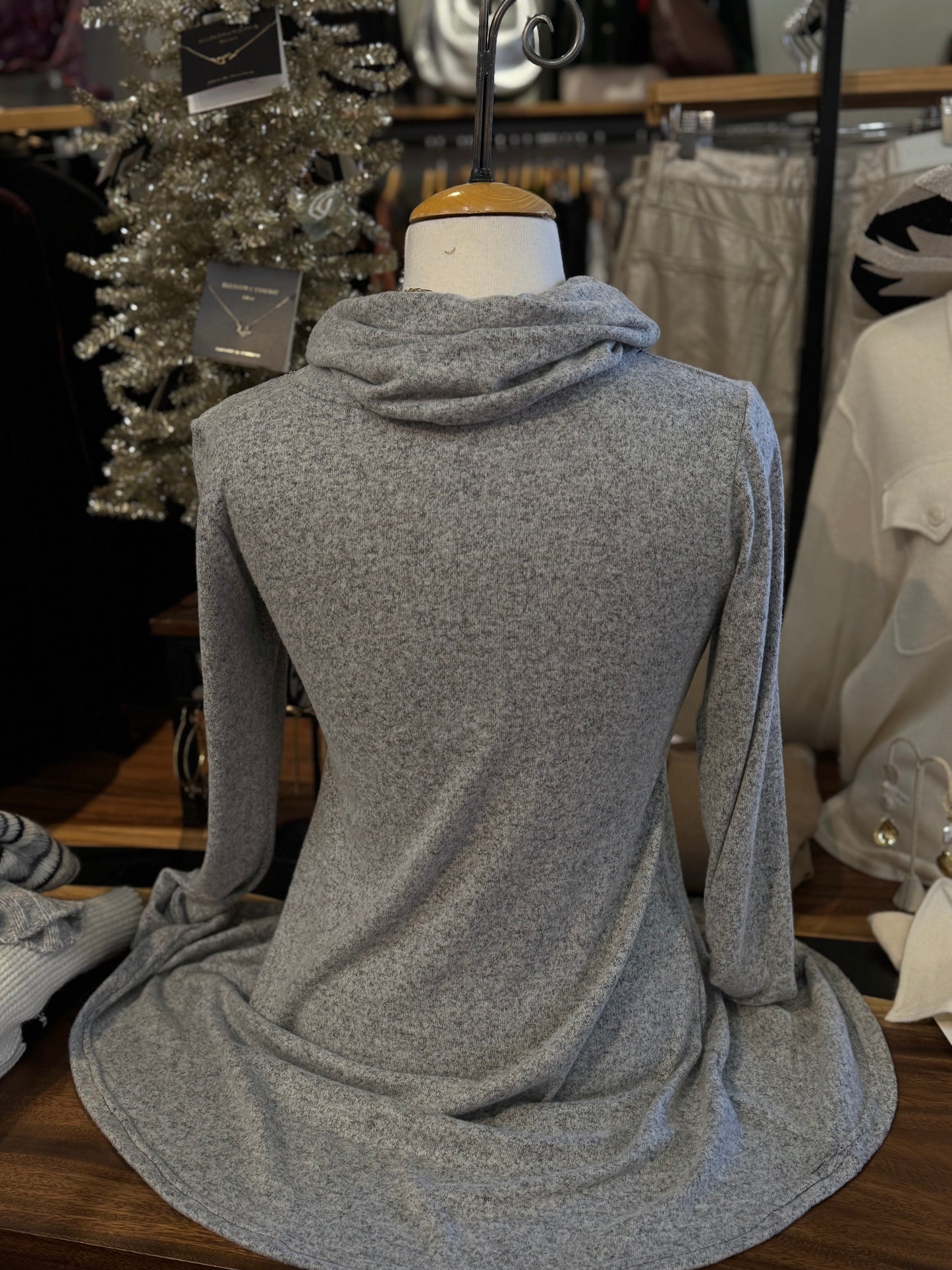 Bucko | Susannah Cowl | IT Grey