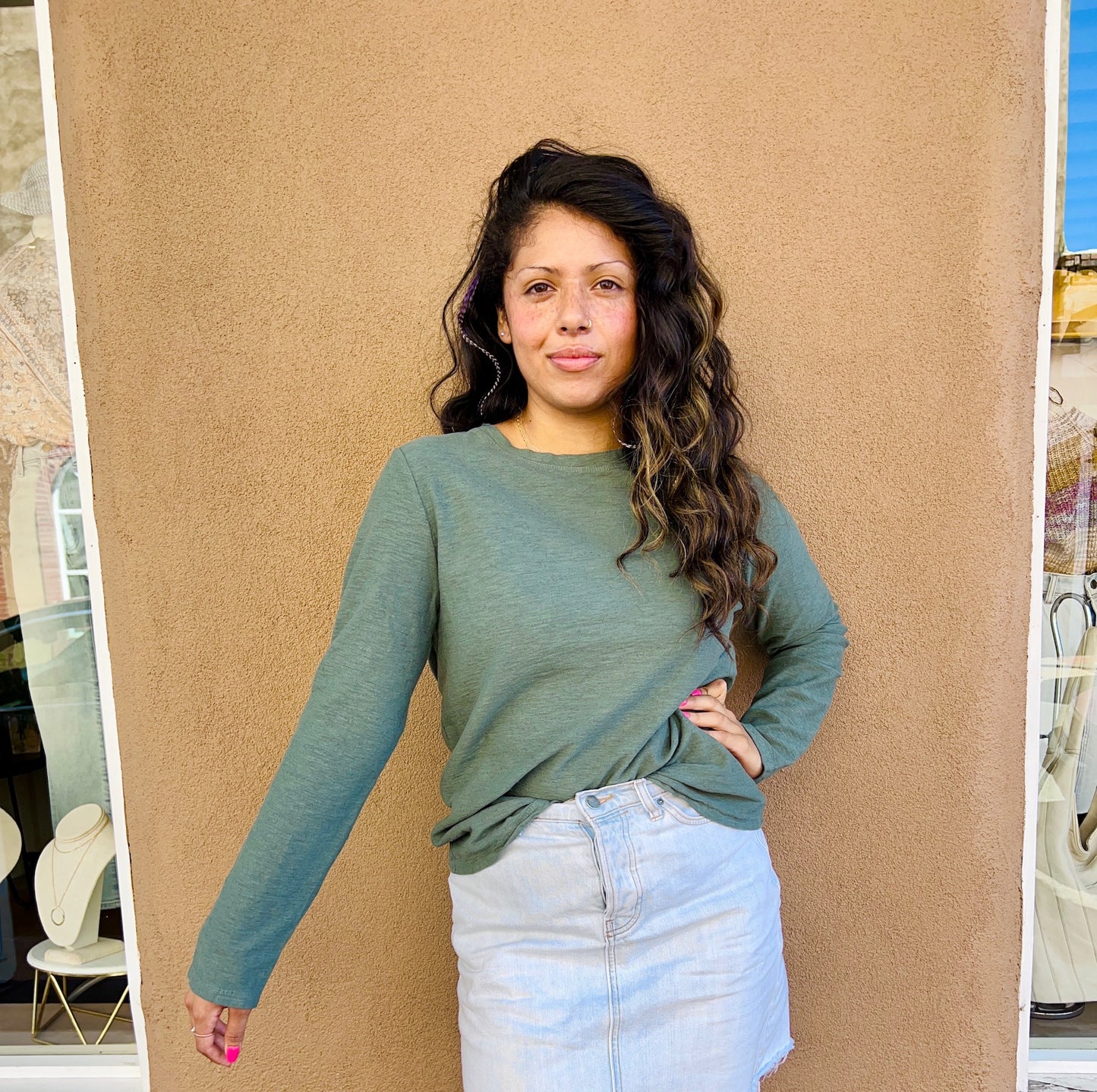 Cutloose - L/S Easy Top