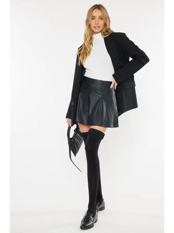 Kan Can | Pleated Pu Skirt
