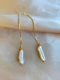Fala Pearl Thread Earring