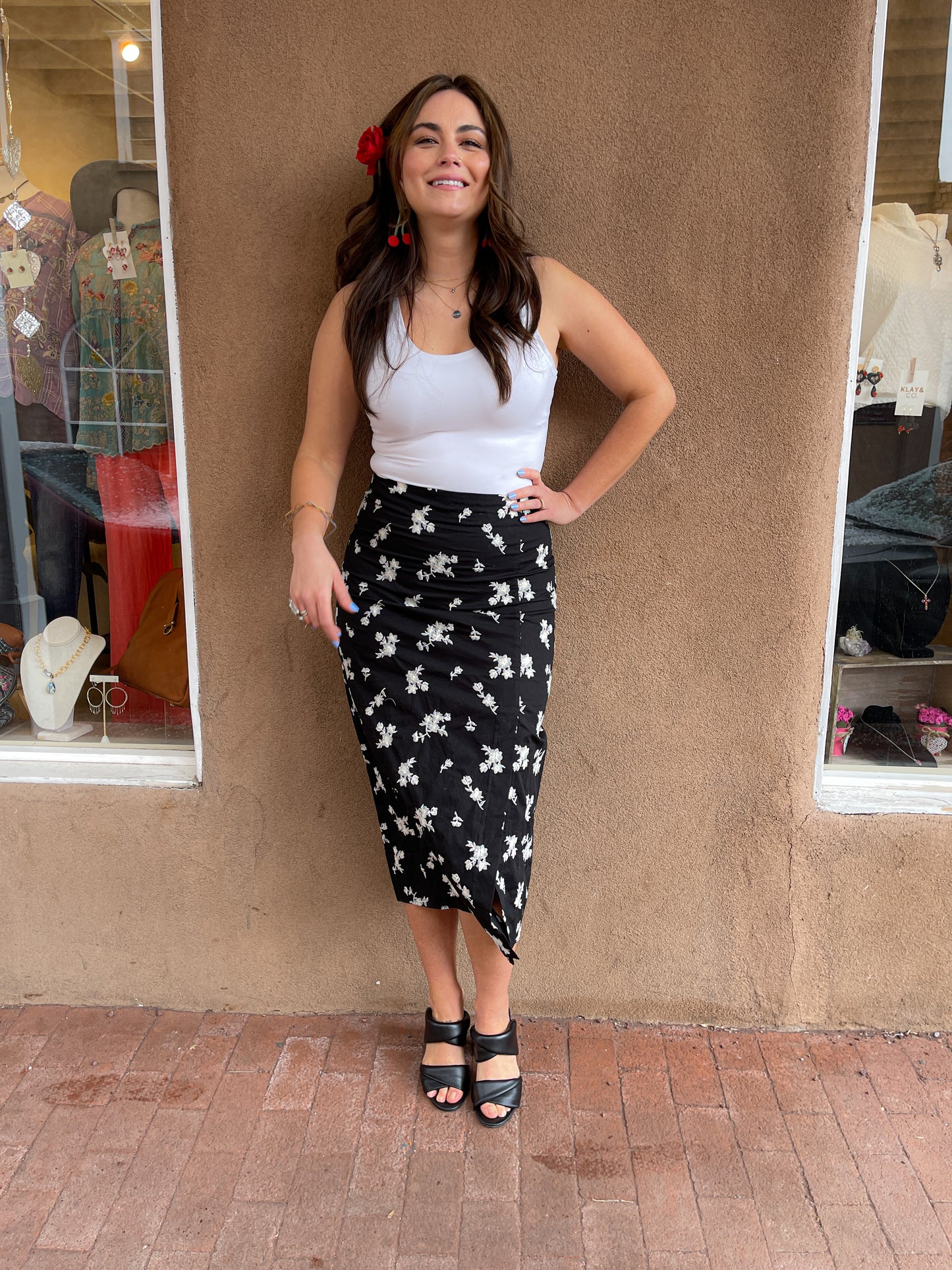 Lucy Paris - Flora Midi Skirt - Black/White