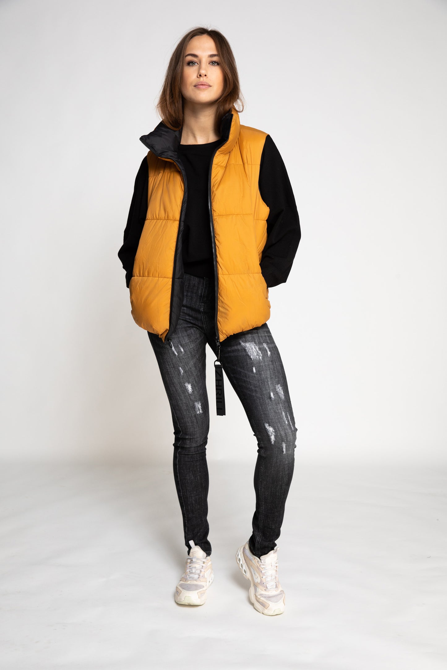 Zhrill-Sheary Vest-Black/Curcuma