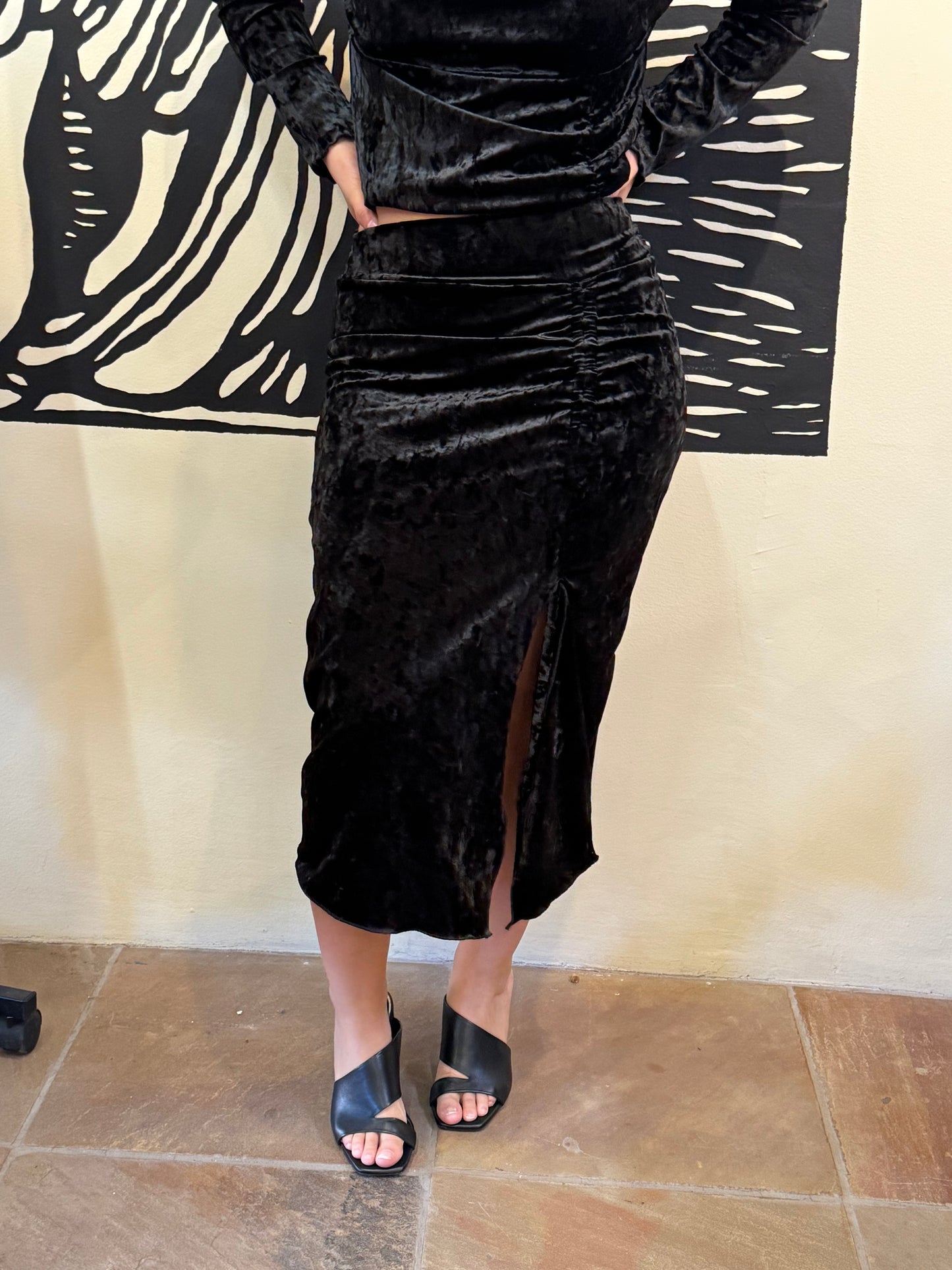 Bucko | Velvet Ruched Skirt | Black