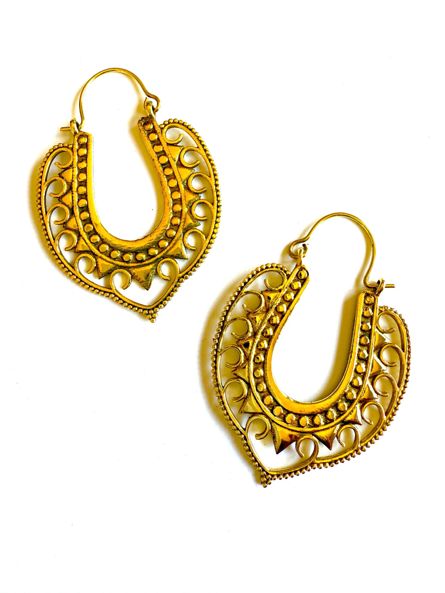 Boho Gal | Dahlia Brass Hoop