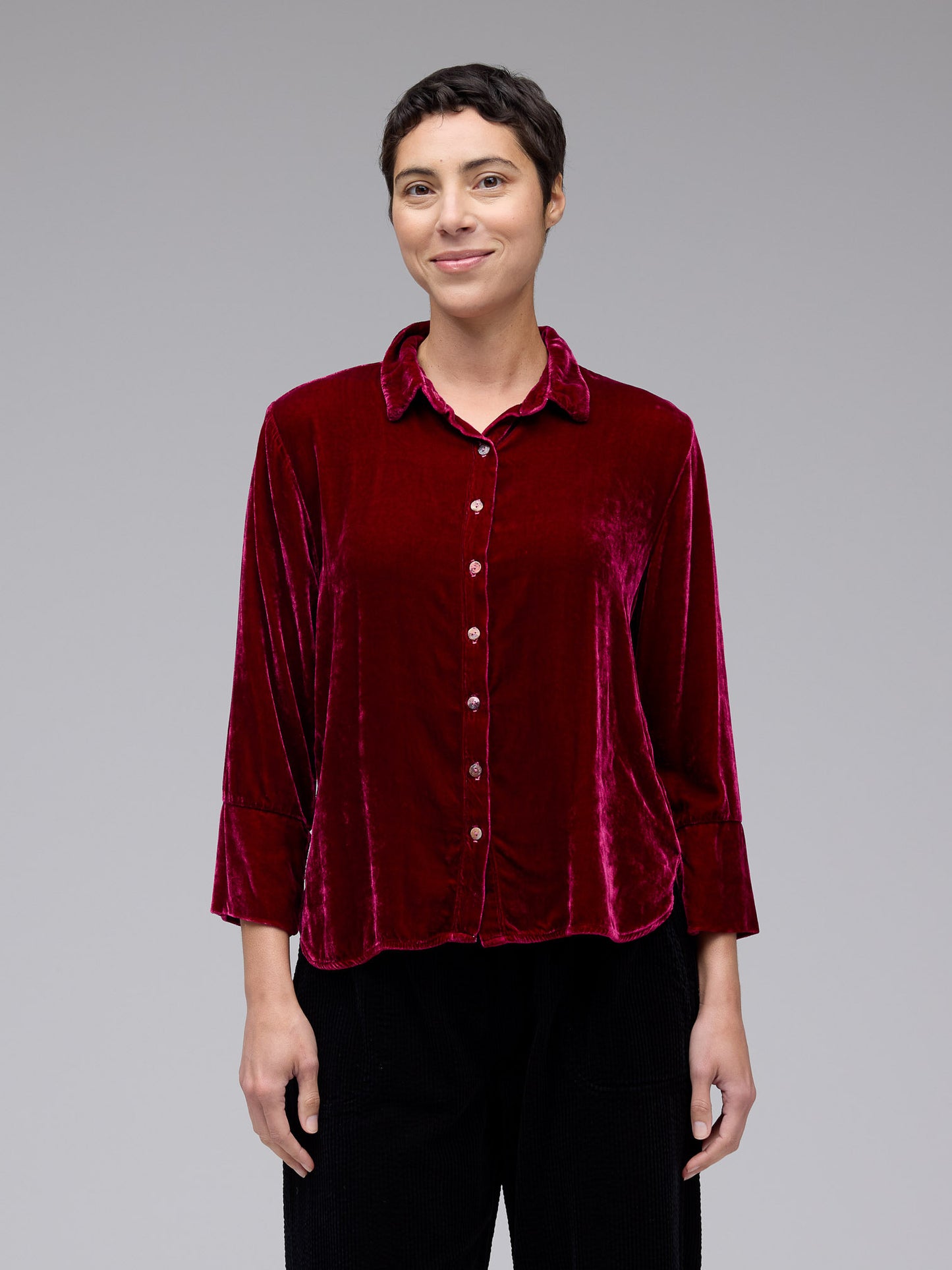 Cutloose | Crop Easy Shirt | Velvet