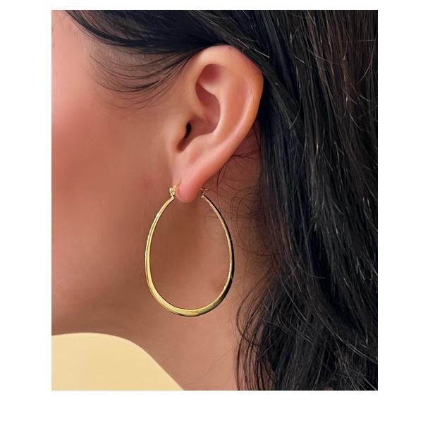Athena | Oval Hoop Earrings