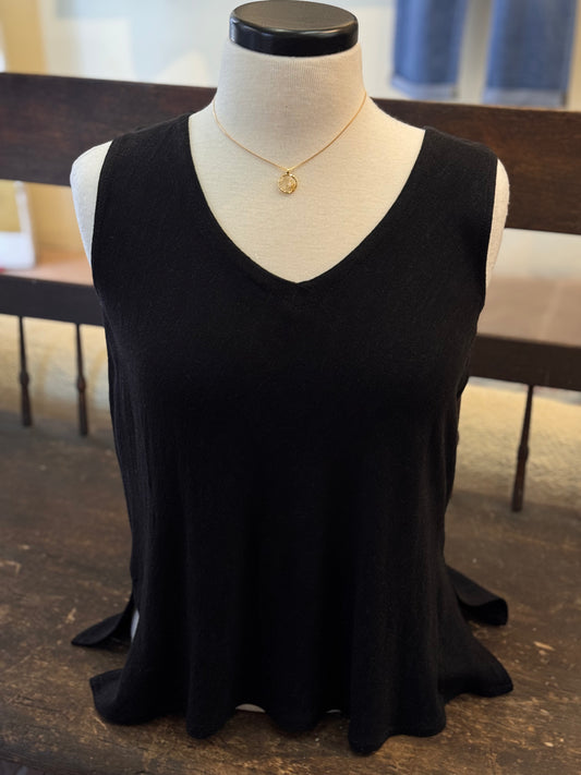 Bucko | Claire Bias Top | Black