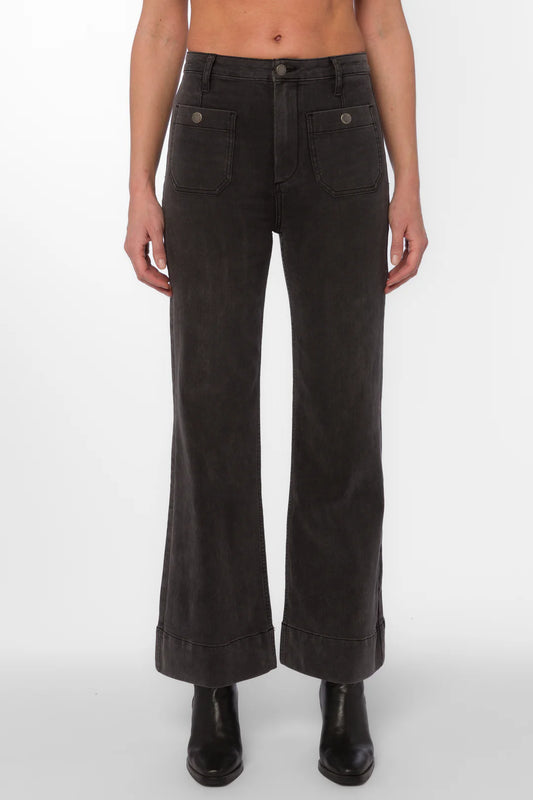 Velvet Heart | Gia Jeans