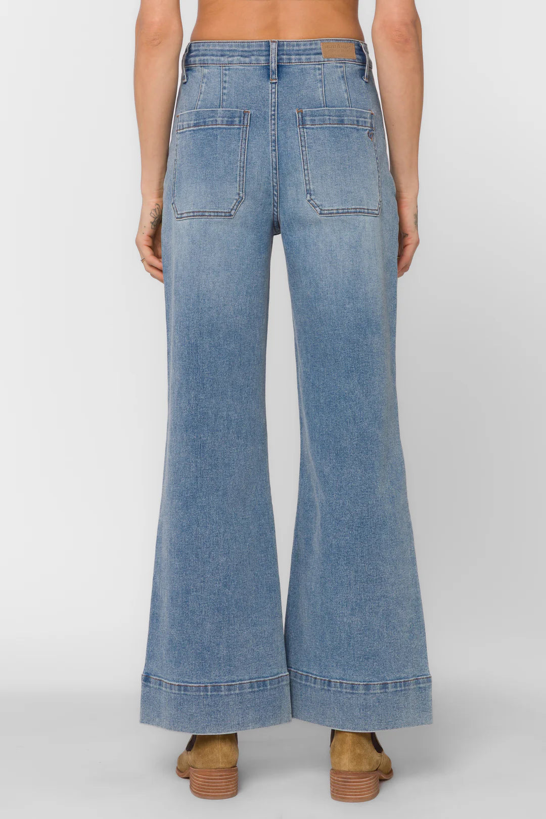 Velvet Heart | Gia Jeans