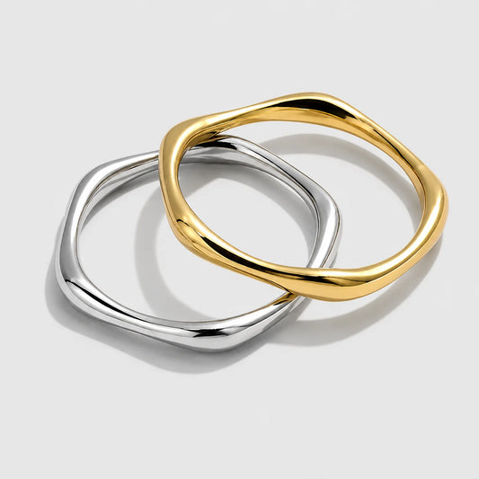 Bizou | Two-Tone Wavy Ring Duo